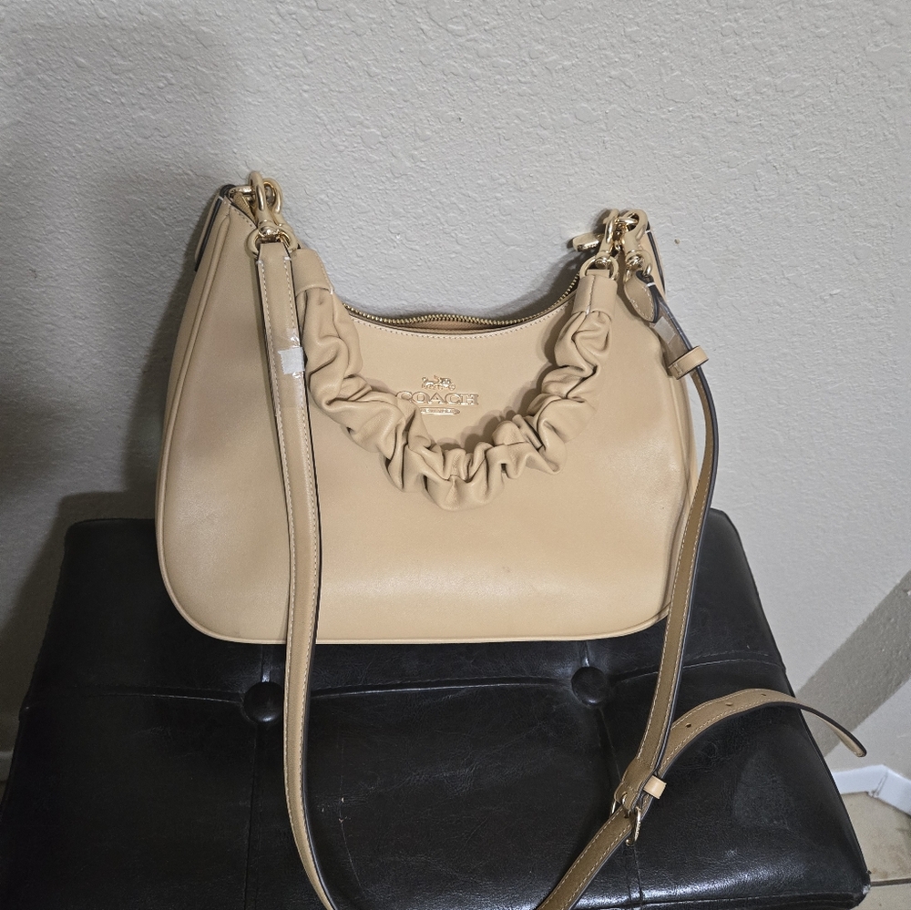 Coach Teri Hobo Bag - Picture 14 of 16